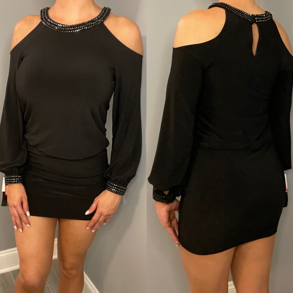 BETSY & ADAM NWT cold shoulder dress size 4